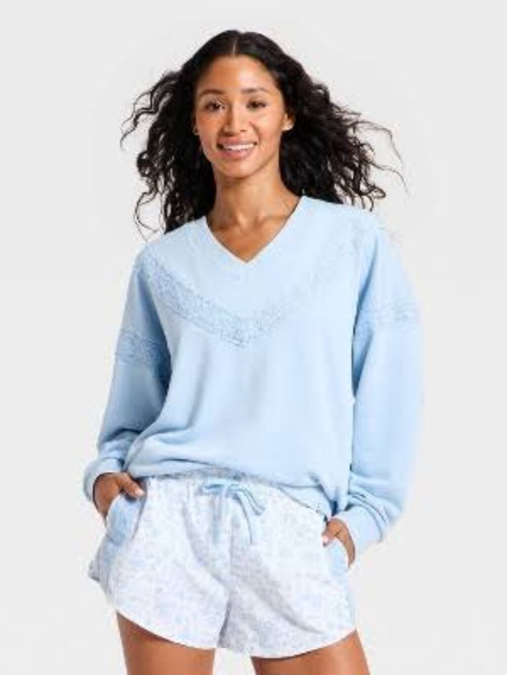 JoyLab NWT Light Blue Lace Trim V-Neck Sweatshirt Size XXS